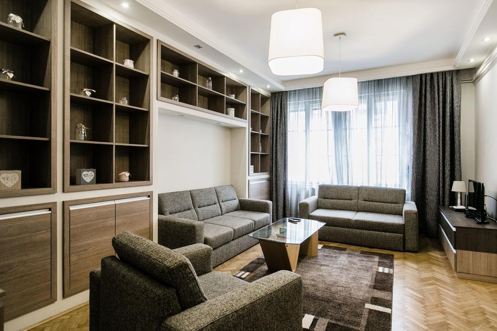 Apartment At Nagymezo Budapest Bagian luar foto